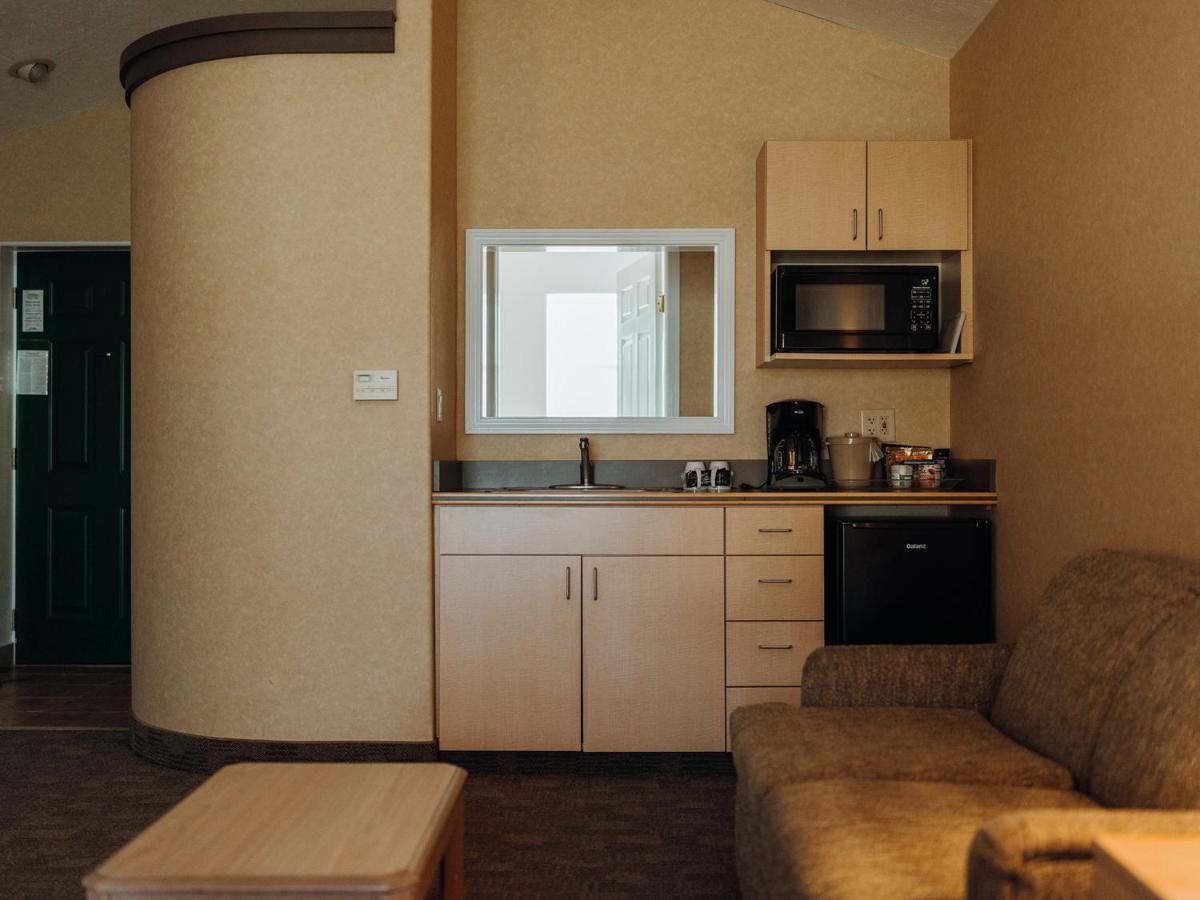 สกาเนเตเลส สวีท Hotel สกานีทาเลส ภายนอก รูปภาพ